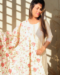 Premium Off White Embroidered Kurta Pant Set with Rich Embroidered Floral Dupatta | 3 Piece Suit